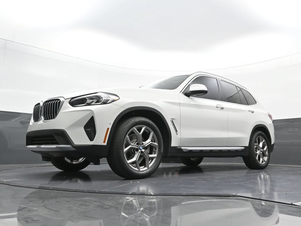 Used 2023 BMW X3 xDrive30i w/ Convenience Package w/ZPA AWD/4WD image 23