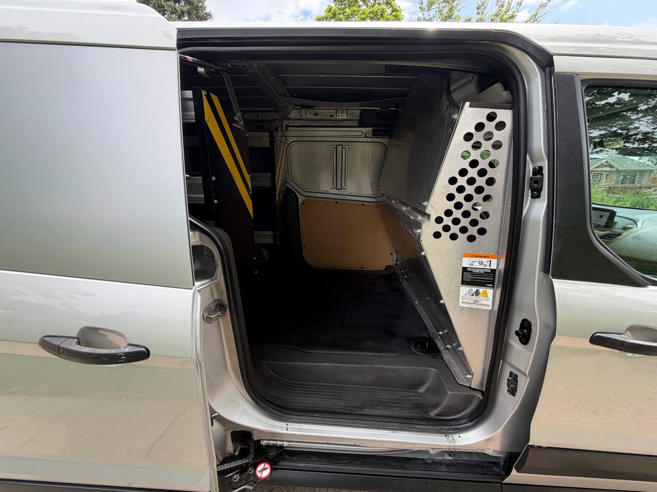 Used 2022 Ford Transit Connect XL FWD image 19