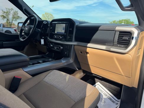 Used 2021 Ford F150 XLT w/ Equipment Group 301A Mid image 17