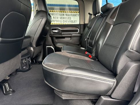 Used 2024 RAM 2500 Laramie image 32