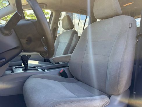 Used 2019 Honda Pilot LX image 8