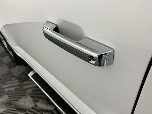 Used 2025 Ford F150 XLT w/ Equipment Group 301A Standard image 10