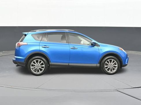 Used 2018 Toyota RAV4 Limited w/ Advanced Technology Package AWD/4WD image 17
