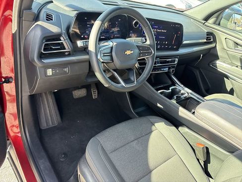 Certified 2024 Chevrolet Traverse LT image 13