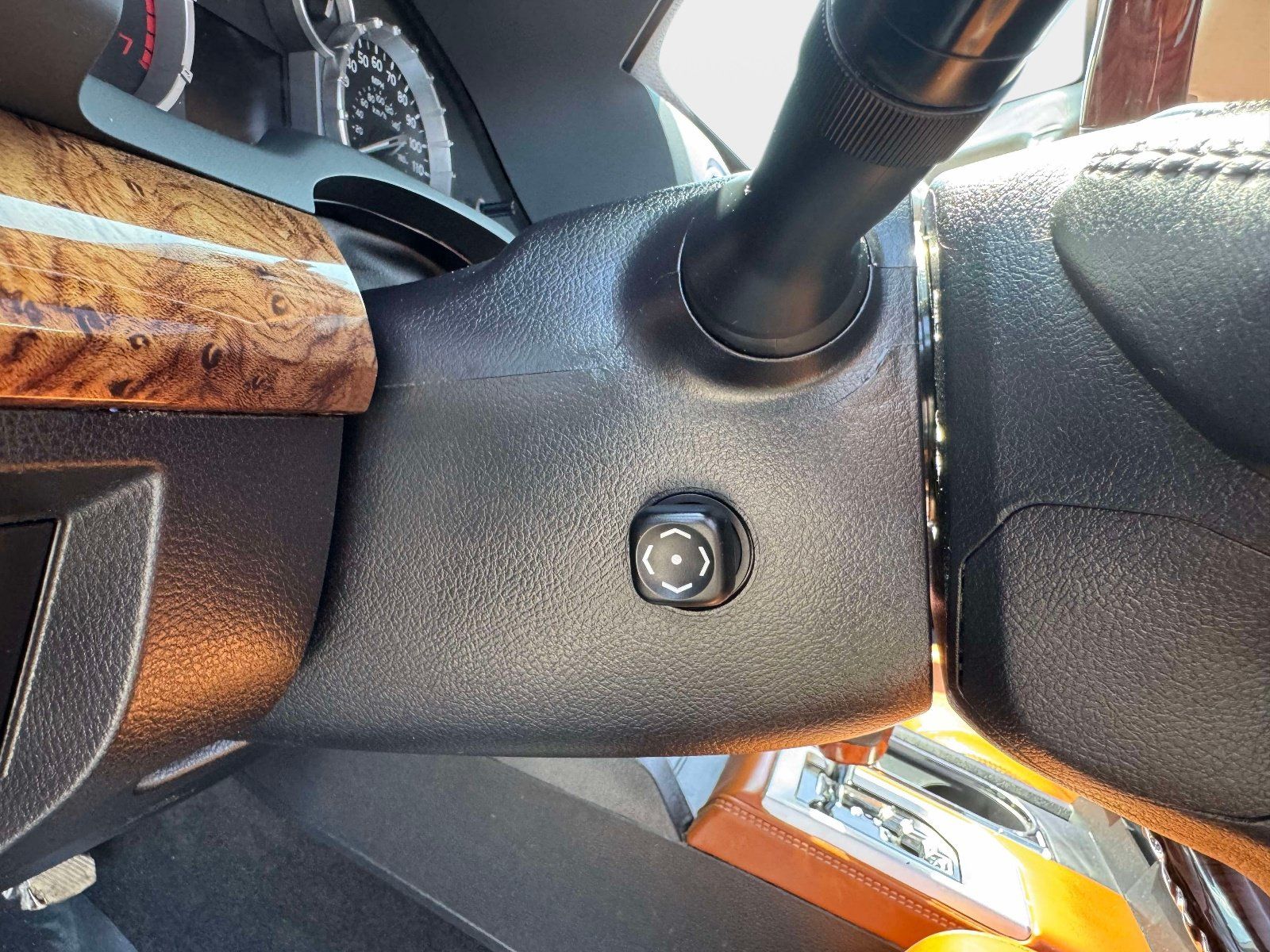 Used 2016 Toyota Tundra 1794 Edition AWD/4WD image 29