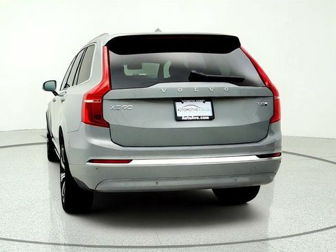 Used 2025 Volvo XC90 T8 Plus AWD/4WD image 6