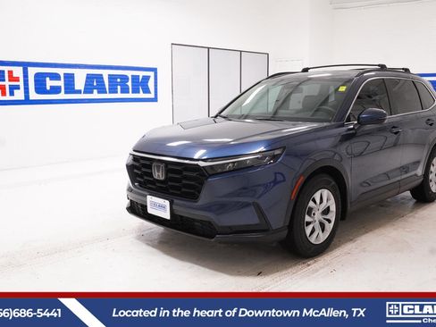 Used 2023 Honda CR-V LX image 1