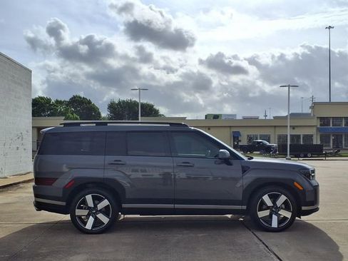 Used 2024 Hyundai Santa Fe Limited image 21