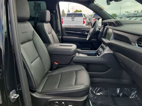 Used 2023 GMC Yukon Denali w/ Max Trailering Package RWD image 29