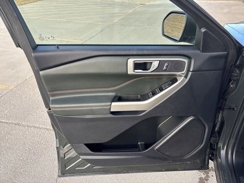 Used 2021 Ford Explorer Timberline image 12