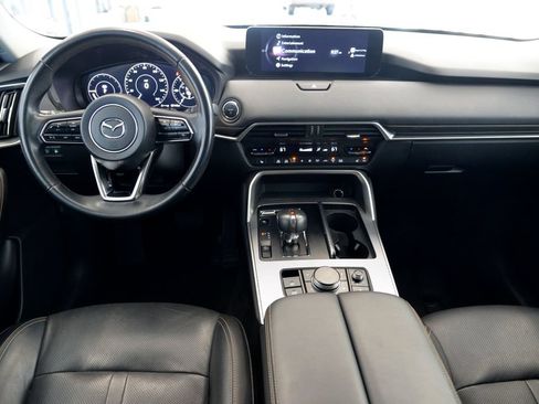Certified 2024 MAZDA CX-90 Plug-In Hybrid w/ Preferred AWD/4WD image 17