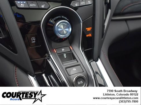 Used 2025 Acura RDX A-Spec image 18