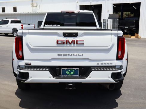 Certified 2021 GMC Sierra 3500 Denali w/ Denali Ultimate Package AWD/4WD image 8