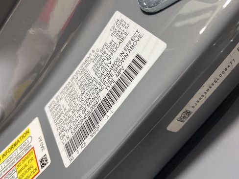 Certified 2025 Honda CR-V EX image 22