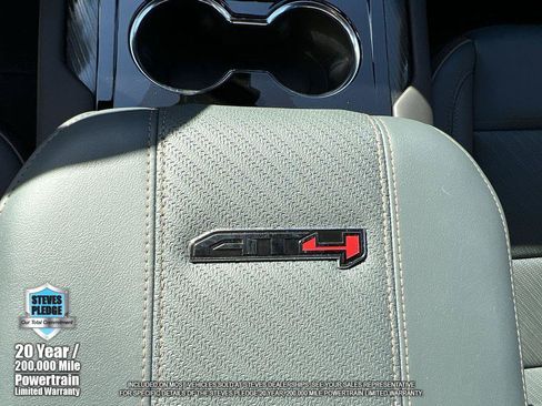 Certified 2025 GMC Yukon AT4 AWD/4WD image 39