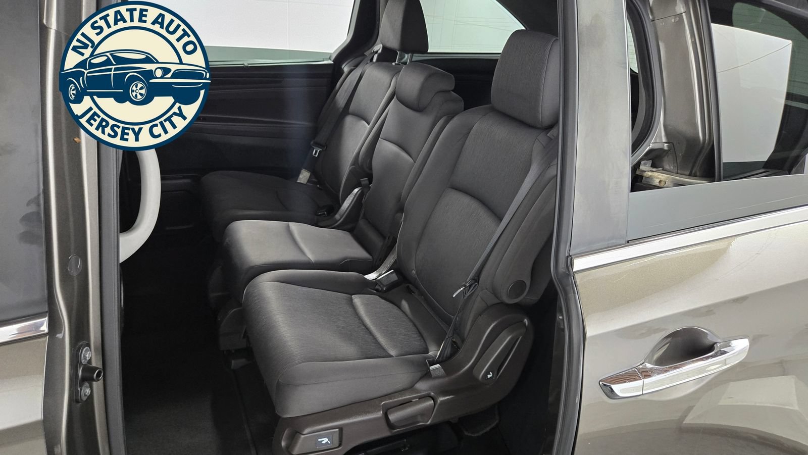 Used 2020 Honda Odyssey EX image 24