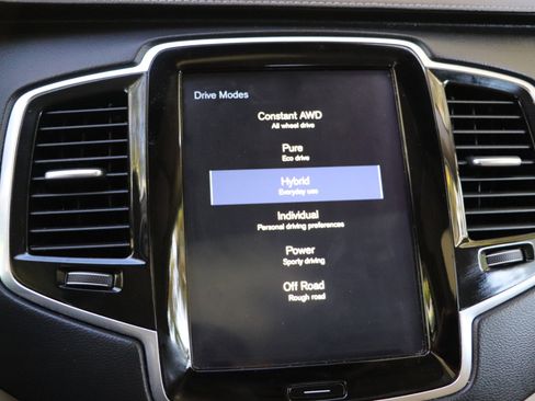 Used 2019 Volvo XC90 T8 Inscription w/ Advanced Package image 18