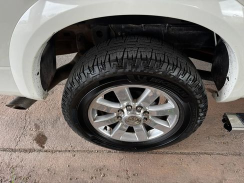 Used 2018 RAM 2500 Longhorn image 30