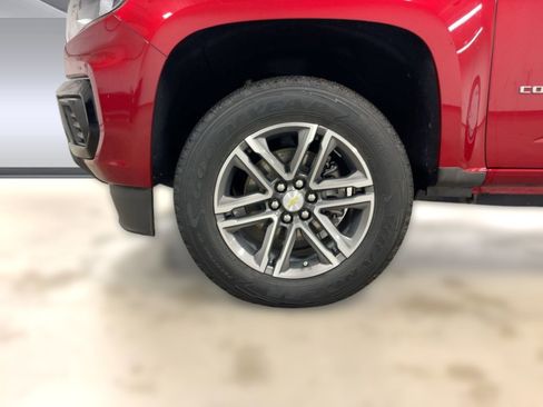 Used 2021 Chevrolet Colorado W/T w/ Custom Special Edition image 10