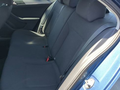 Used 2015 Volkswagen Jetta SE FWD image 16