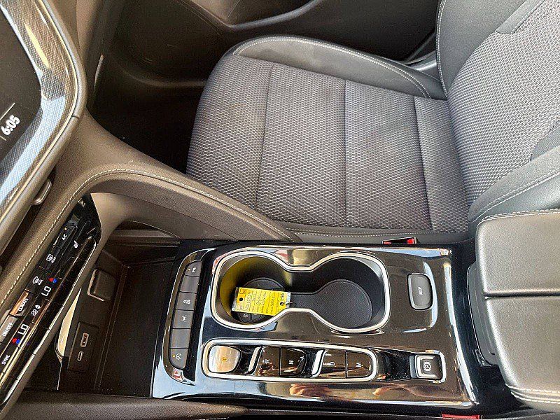 Used 2022 Buick Envision Preferred FWD image 19