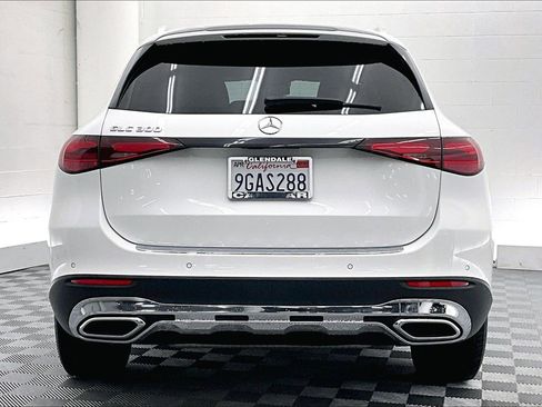 Certified 2023 Mercedes-Benz GLC 300 image 3