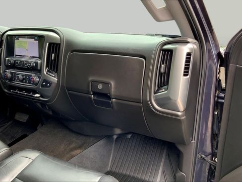 Used 2018 Chevrolet Silverado 1500 LTZ Z71 w/ Centennial Edition AWD/4WD image 19