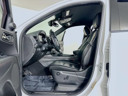 Used 2021 Dodge Durango R/T w/ Blacktop Package image 24