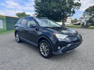 Used 2017 Toyota RAV4 Limited image 1