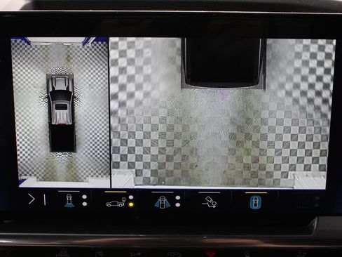 Used 2024 Chevrolet Silverado 2500 LT w/ Z71 Sport Edition AWD/4WD image 25