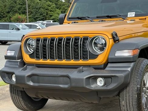 New 2026 Jeep Wrangler Unlimited Sport AWD/4WD image 10