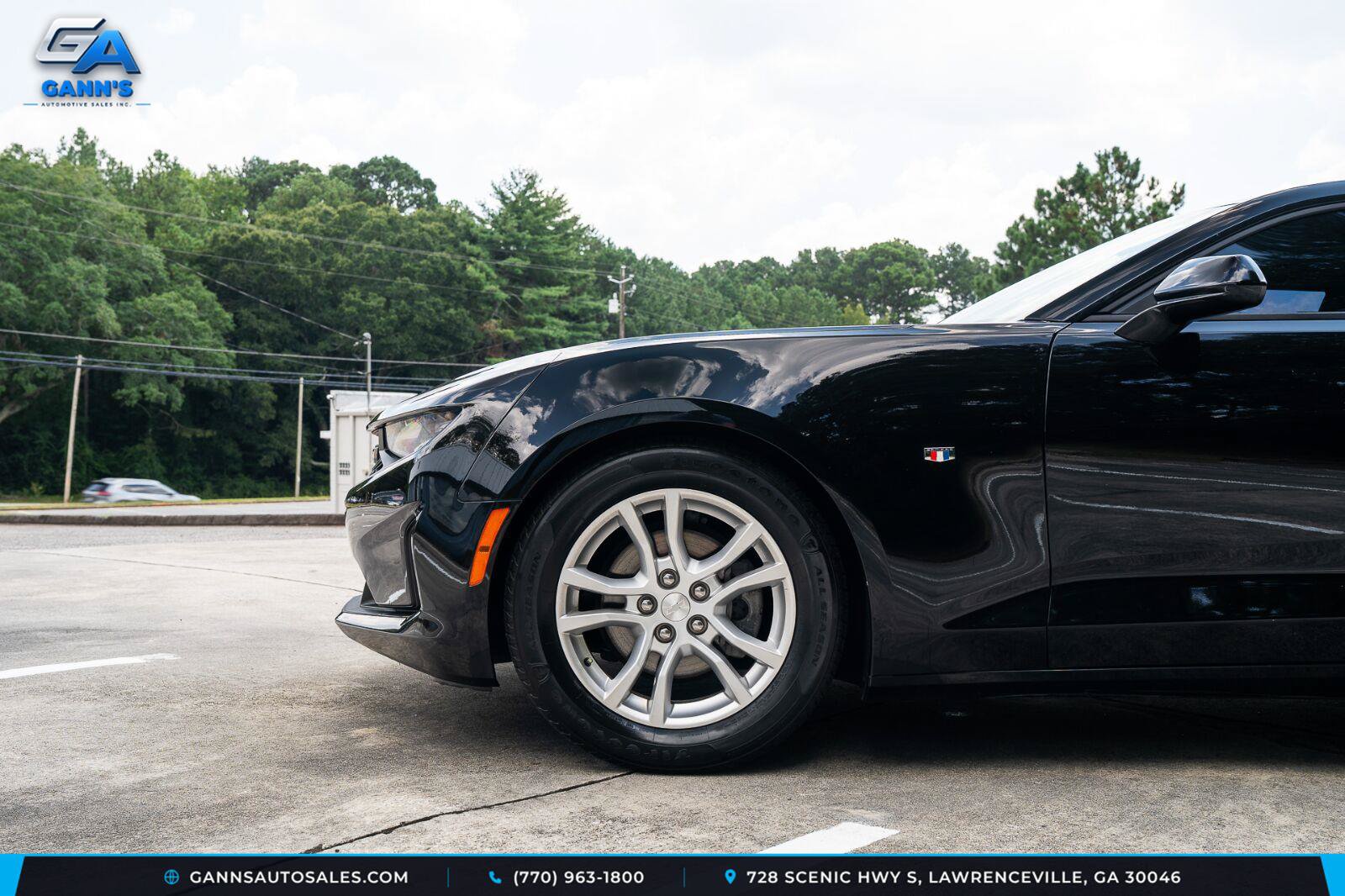 Used 2019 Chevrolet Camaro LS RWD image 3