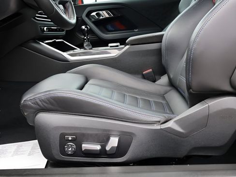 Used 2023 BMW M2 w/ Lighting Package RWD image 38