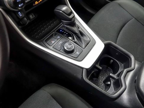 Certified 2024 Toyota RAV4 LE image 21