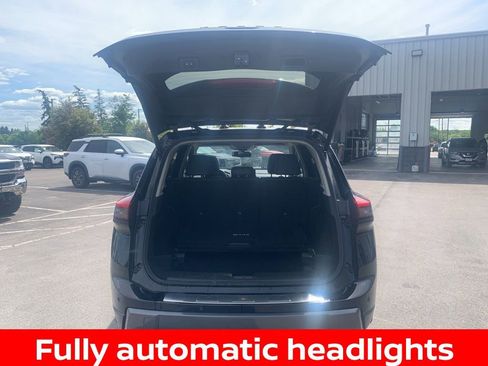 Certified 2025 Nissan Rogue SL w/ Tech Package AWD/4WD image 13