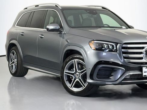 Certified 2025 Mercedes-Benz GLS 450 4MATIC w/ AMG Line Exterior image 16
