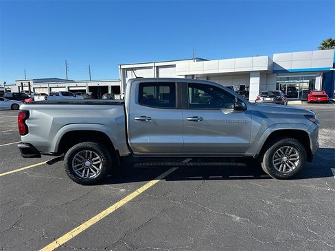 Used 2023 Chevrolet Colorado LT w/ LT Convenience Package II image 4