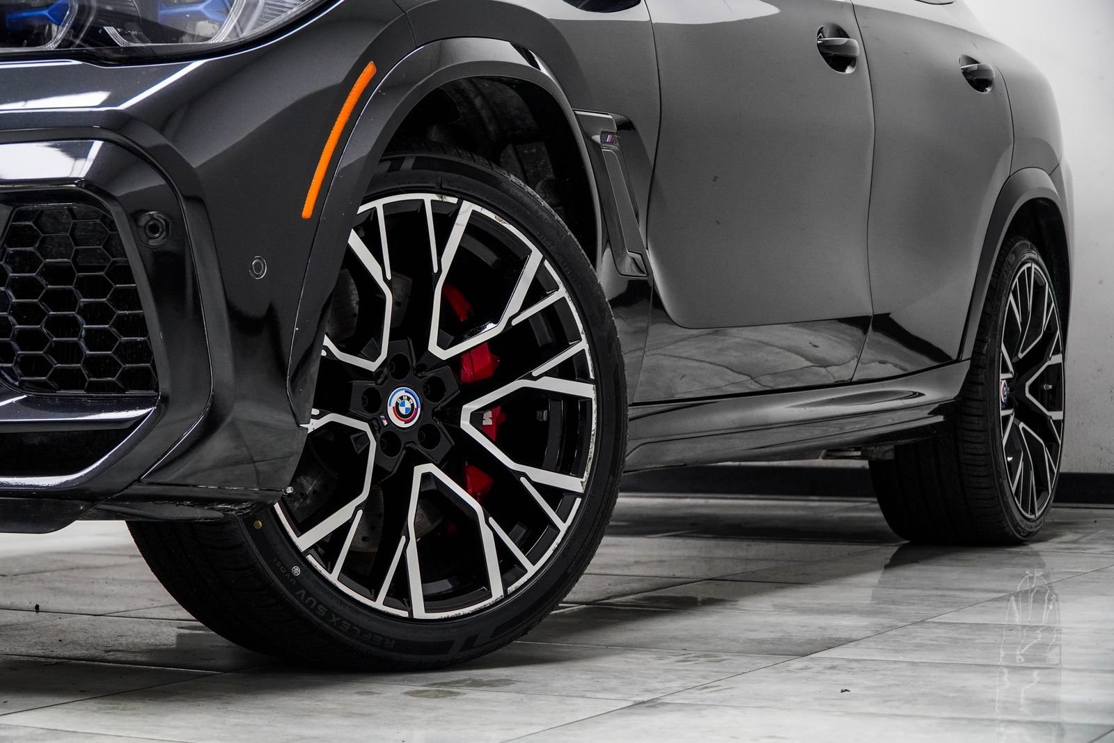 Used 2023 BMW X6 M w/ Competition Package AWD/4WD image 4