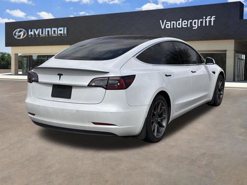 Used 2020 Tesla Model 3 Standard Range image 14