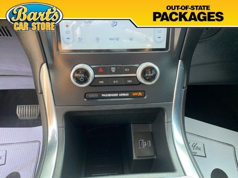 Used 2022 Ford Edge Titanium AWD/4WD image 31