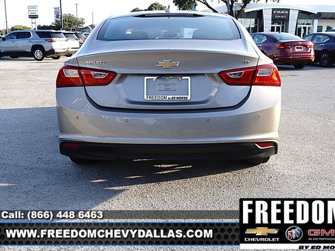 Used 2024 Chevrolet Malibu LT FWD image 35