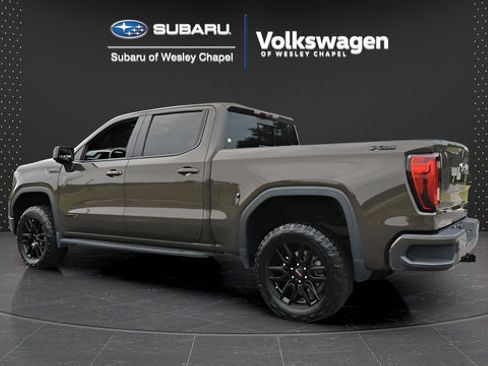 Used 2023 GMC Sierra 1500 AT4 w/ Technology Package AWD/4WD image 6