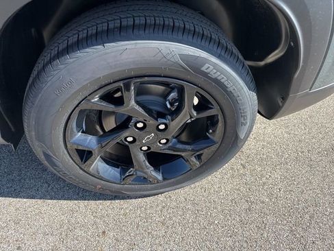 New 2026 Chevrolet Trax LT w/ Driver Confidence Package image 9