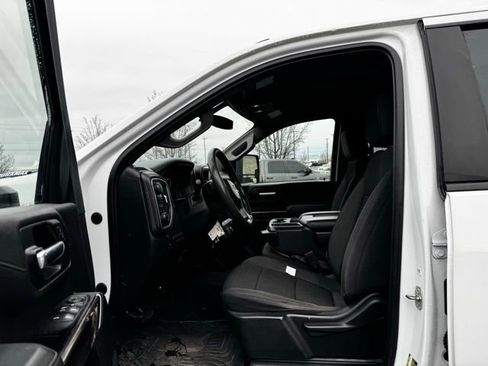 Used 2020 Chevrolet Silverado 3500 LT image 8