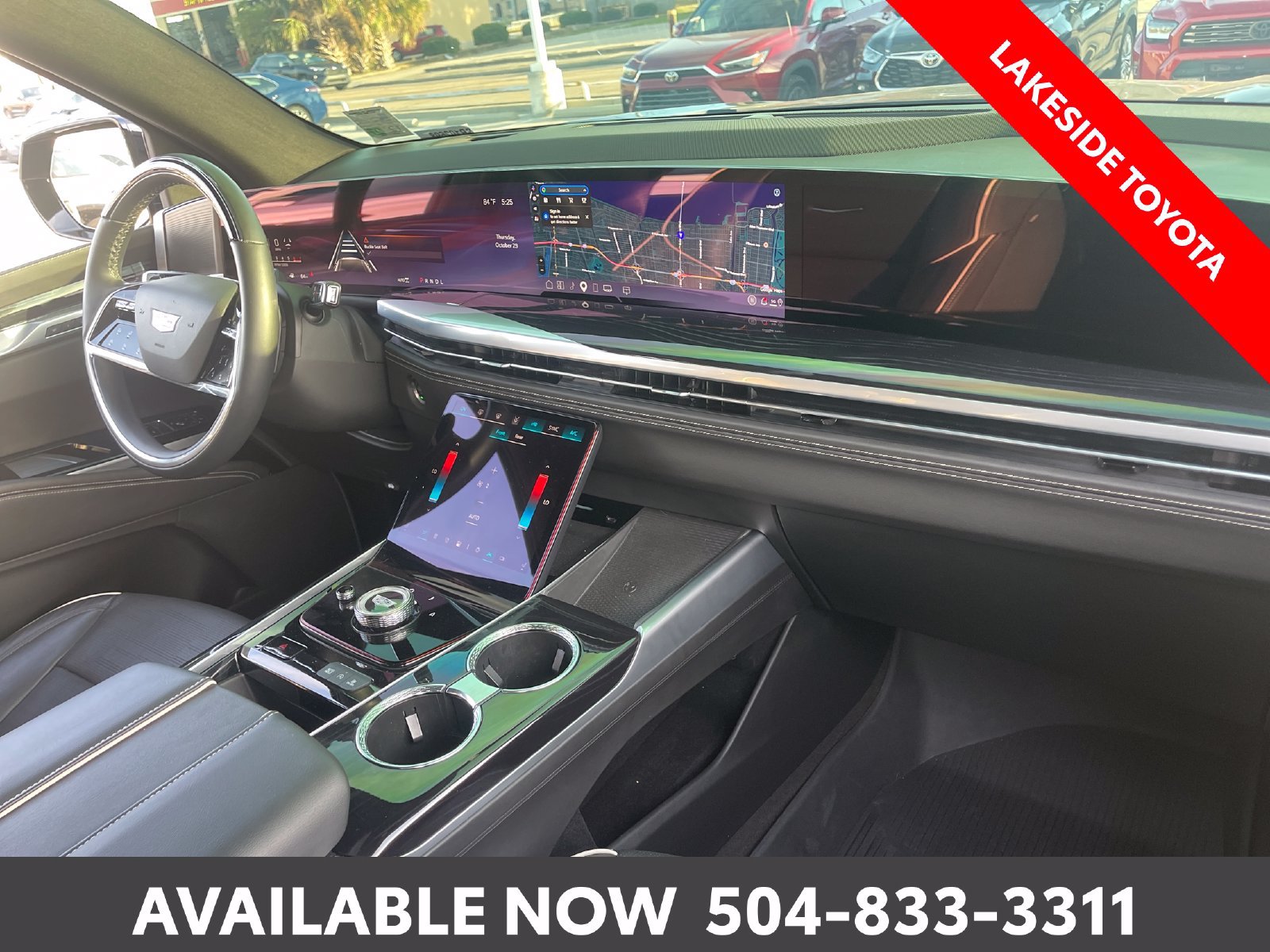 Used 2025 Cadillac Escalade Sport w/ LPO, Floor Liner Package AWD/4WD image 16