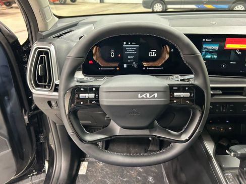 New 2026 Kia Sorento LX image 12