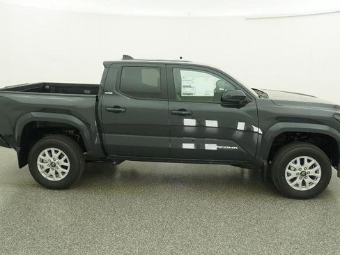 New 2026 Toyota Tacoma SR5 image 75