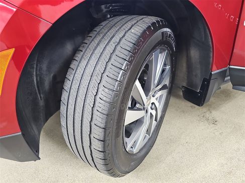 Certified 2023 Chevrolet Equinox LT image 36