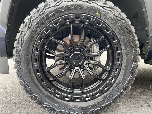 Used 2024 Toyota Sequoia SR5 w/ SR5 Premium Package image 45