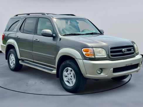 Used 2003 Toyota Sequoia SR5 AWD/4WD image 11